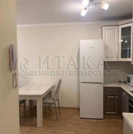 Аренда 2-комн квартиры на вторичном рынке Союзный пр-кт., д. 10