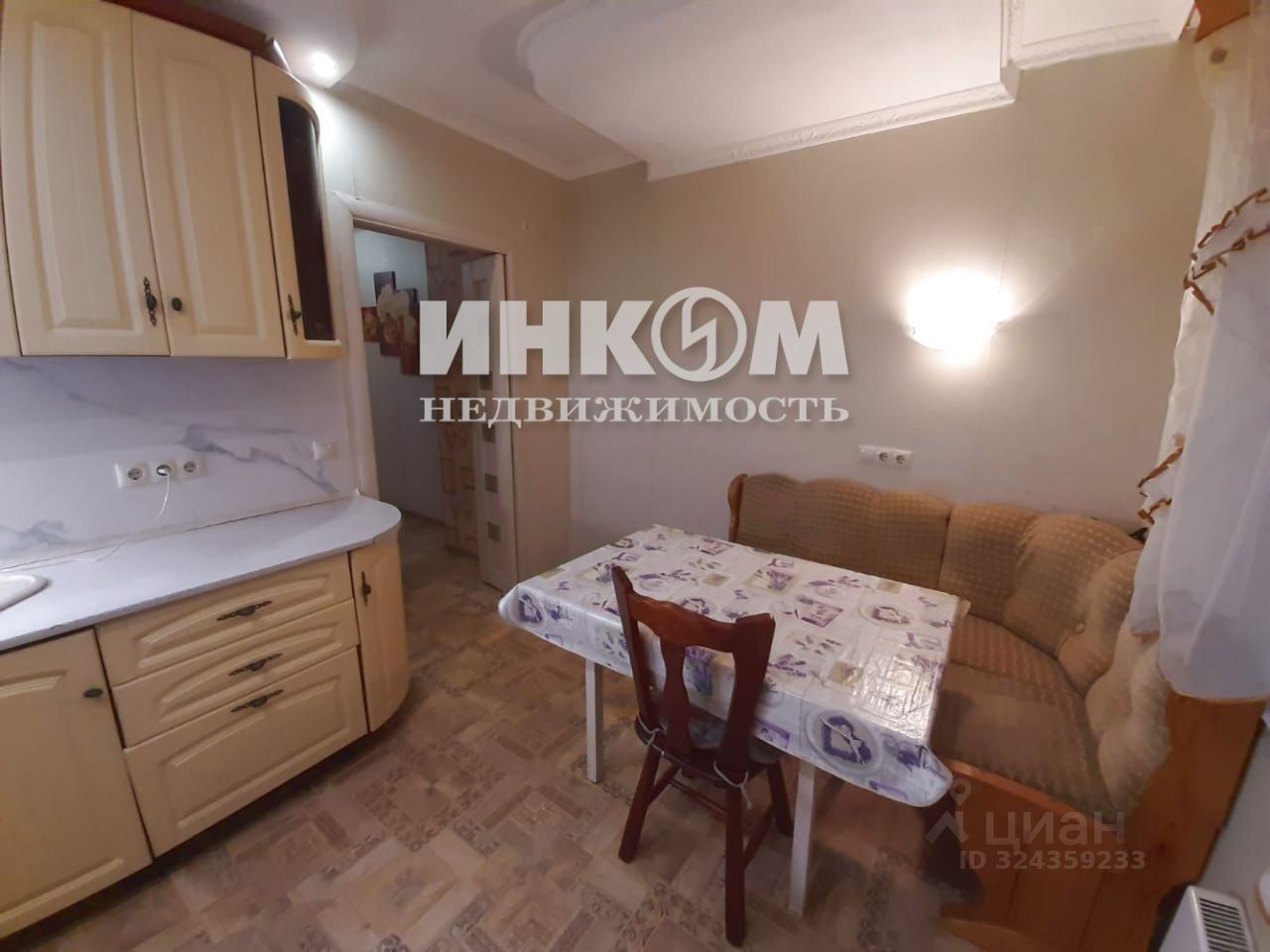Продажа 2-комн квартиры на вторичном рынке Новые Островцы мкр, д. Островцы, улица Баулинская, 8