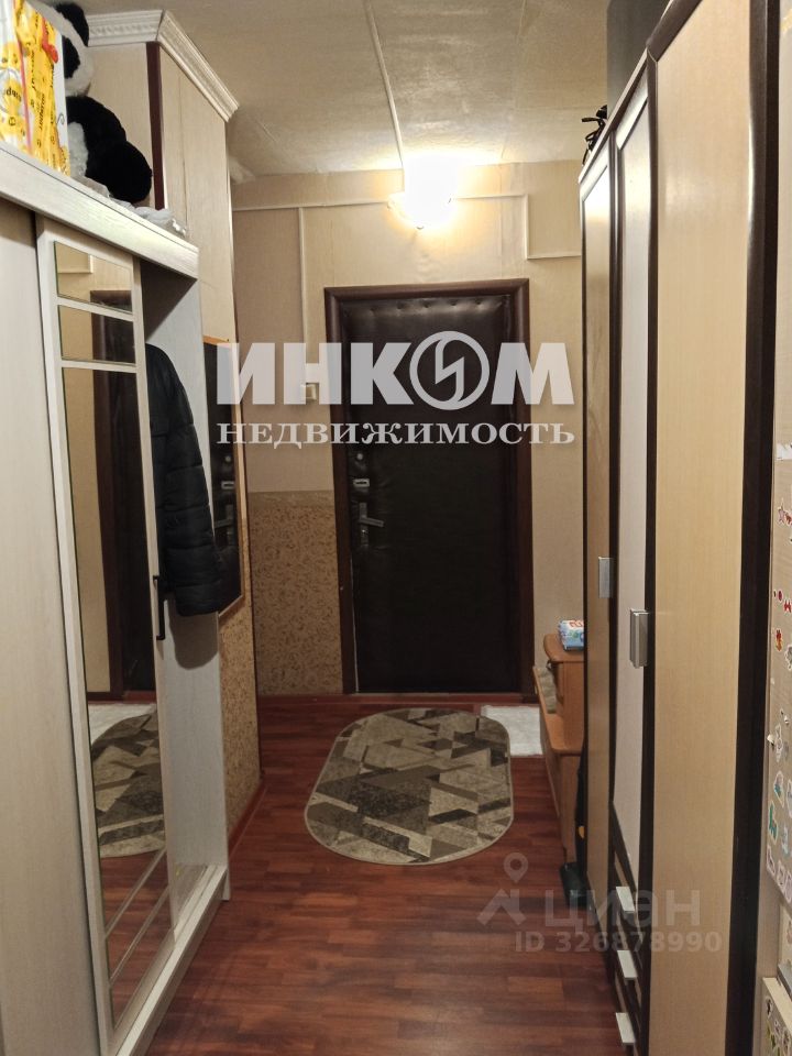 Продажа 3-комн квартиры на вторичном рынке Голубинская улица, 32/2