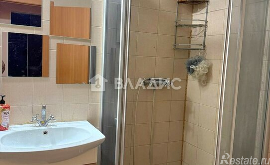 Продажа 2-комн квартиры на вторичном рынке Дегунинская улица,  д. 13 к2