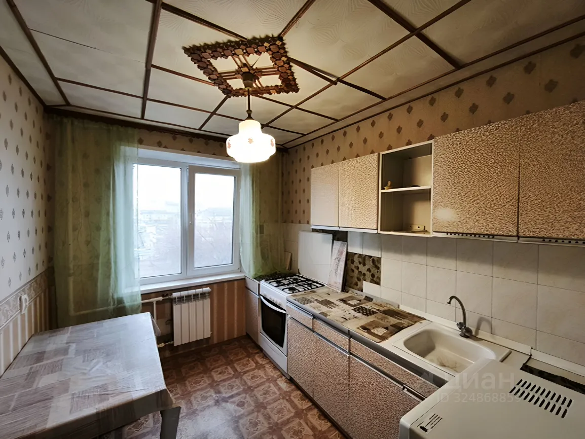 Продажа 3-комн квартиры на вторичном рынке Коломна, улица Гаврилова, 1