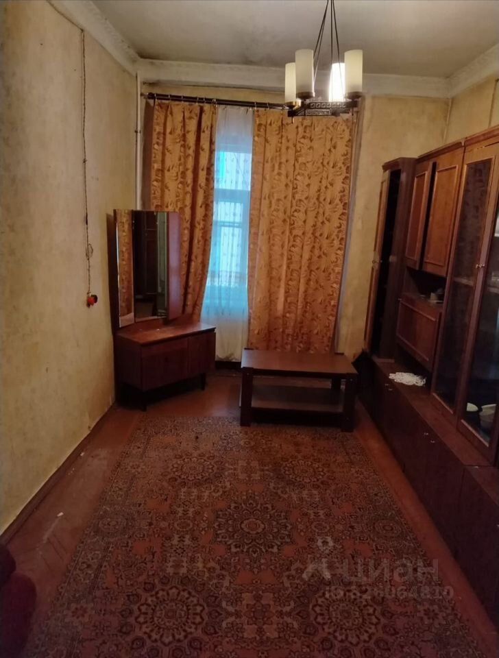 Продажа 2-комн квартиры на вторичном рынке Новгородская улица, 18