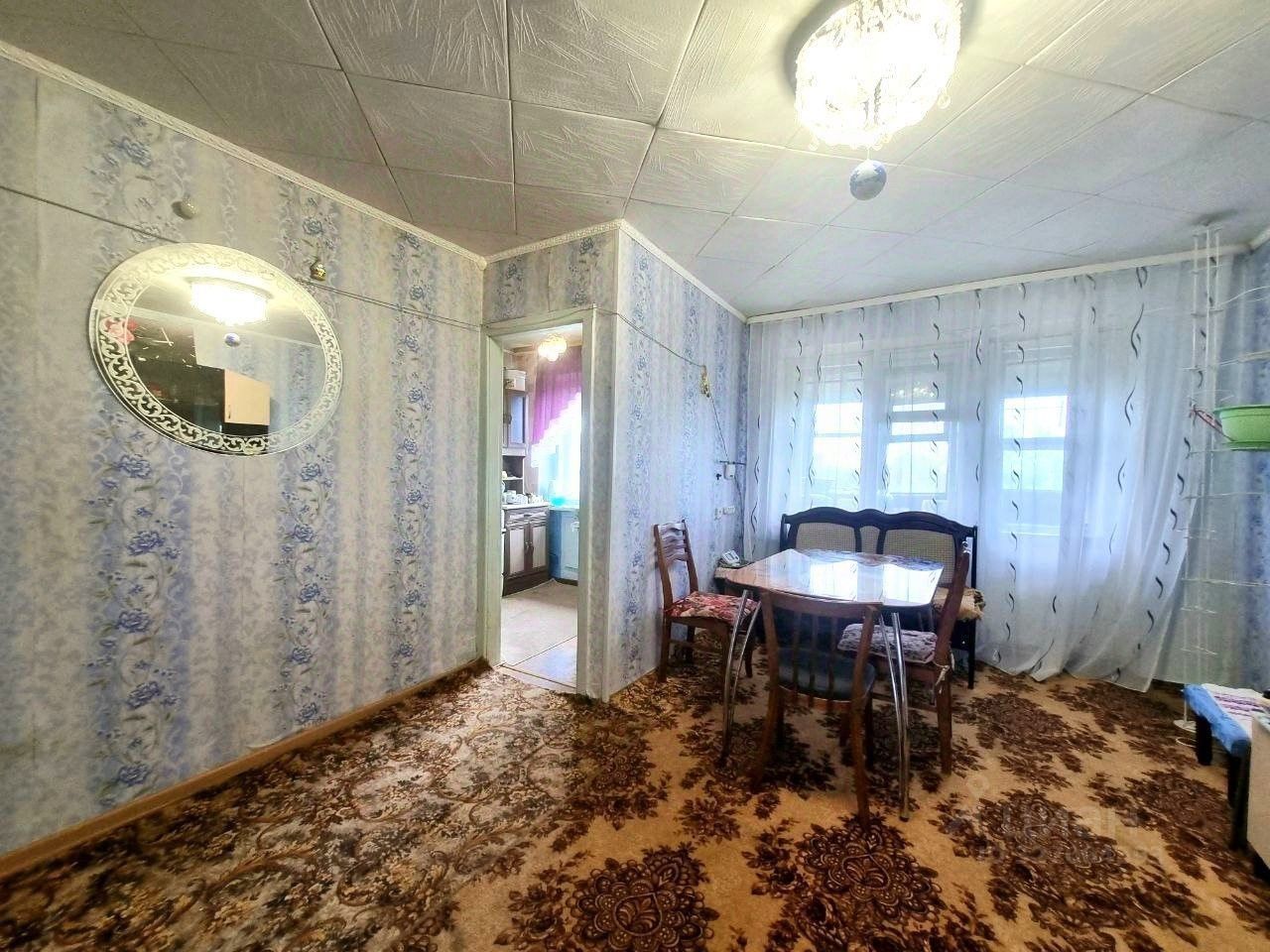 Продажа 4-комн квартиры на вторичном рынке Волхов, проспект Державина, 48