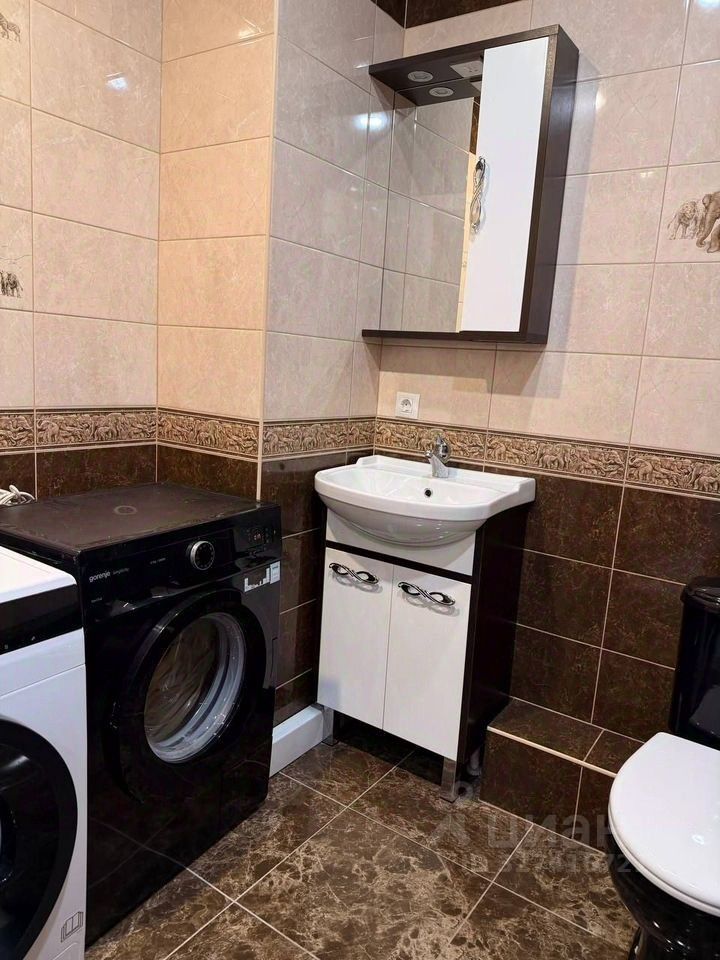 Продажа 3-комн квартиры на вторичном рынке Пушкин, улица Архитектора Данини, 5
