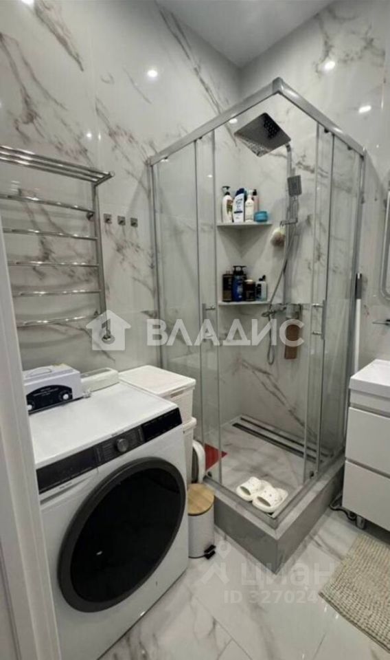 Продажа 3-комн квартиры на вторичном рынке пос. Мебельной Фабрики, улица Рассветная,  д. 1А