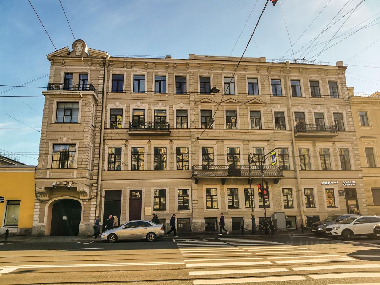 Продажа 3-комн квартиры на вторичном рынке Литейный проспект, 58