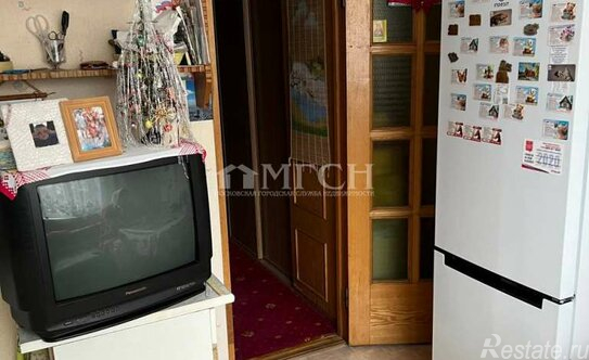 Продажа 2-комн квартиры на вторичном рынке Осенний б-р,  д. 10,  к. 1