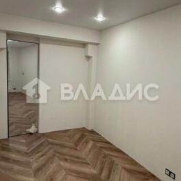 Продажа 3-комн квартиры на вторичном рынке Знаменская улица,  д. 19
