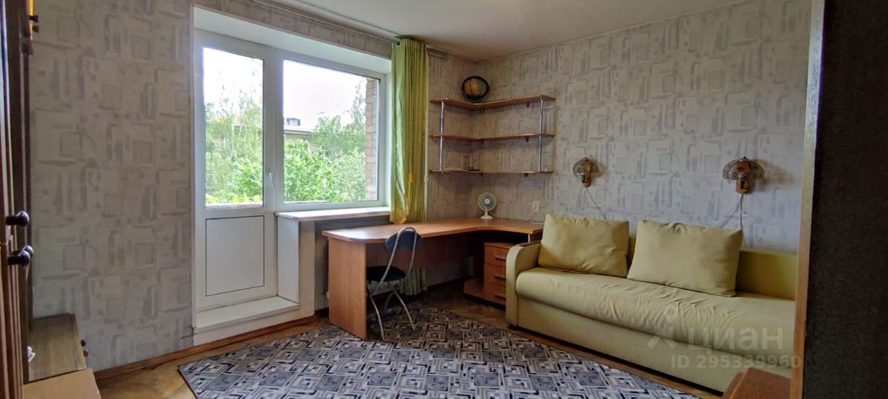 Аренда 1-комн квартиры на вторичном рынке проспект Тореза, 33