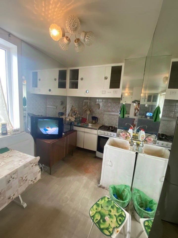 Продажа 2-комн квартиры на вторичном рынке Будапештская улица, 86К1
