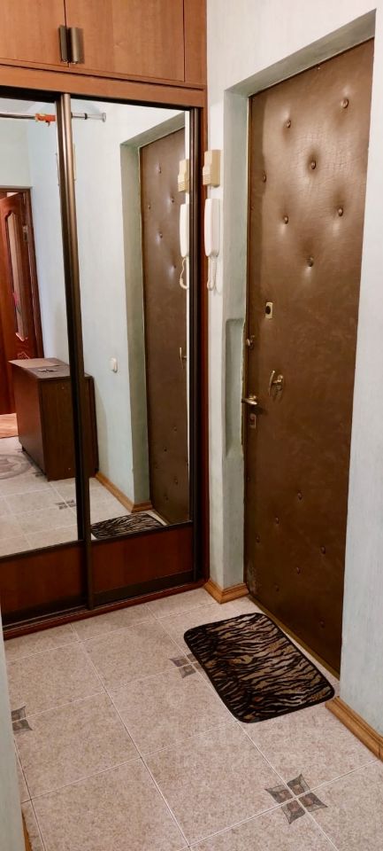 Аренда 1-комн квартиры на вторичном рынке улица Маршала Захарова, 12К3