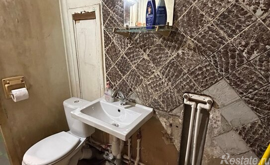 Продажа 1-комн квартиры на вторичном рынке Новочеркасский пр-кт,  д. 42