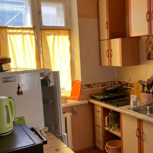 1-комн квартира пос. Стеклянный, улица Жданова, 1