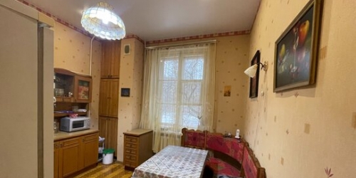 2-комн квартира улица Васи Алексеева,  д. 18