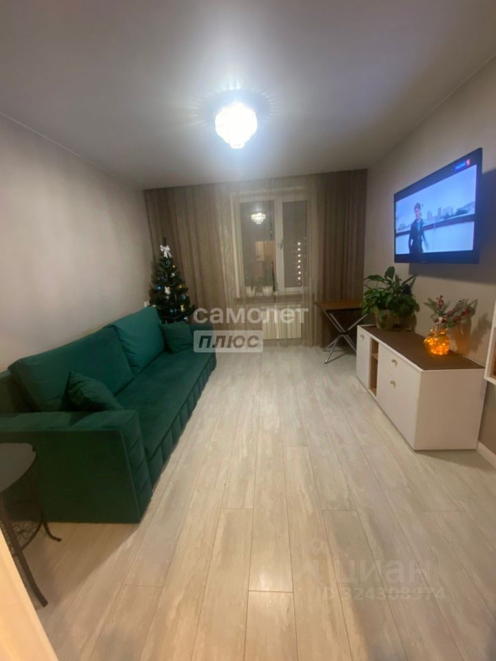 Продажа 4-комн квартиры на вторичном рынке Одинцово, улица Маковского, 10