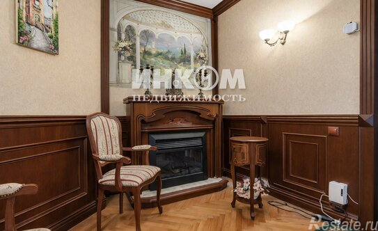 Продажа 3-комн квартиры на вторичном рынке Новгородская улица,  д. 34