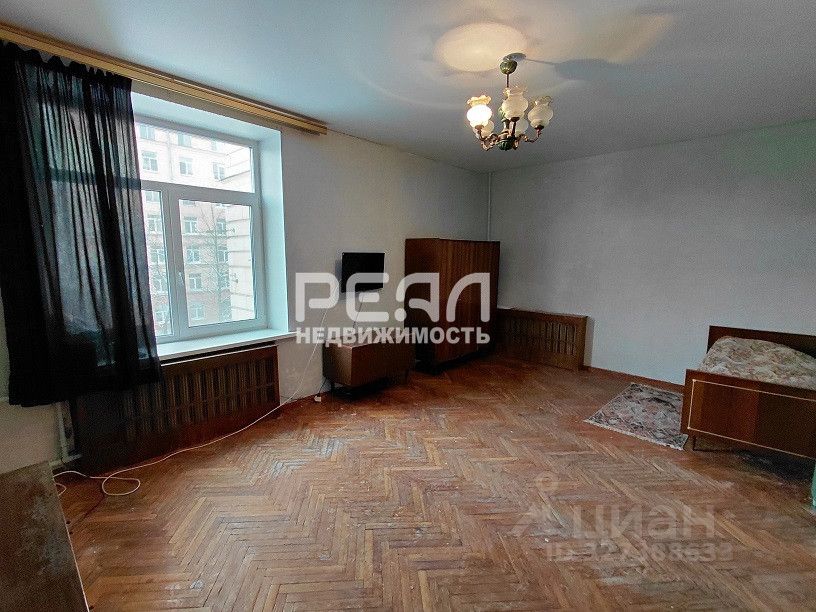 Продажа 1-комн квартиры на вторичном рынке Авиационная улица, 15