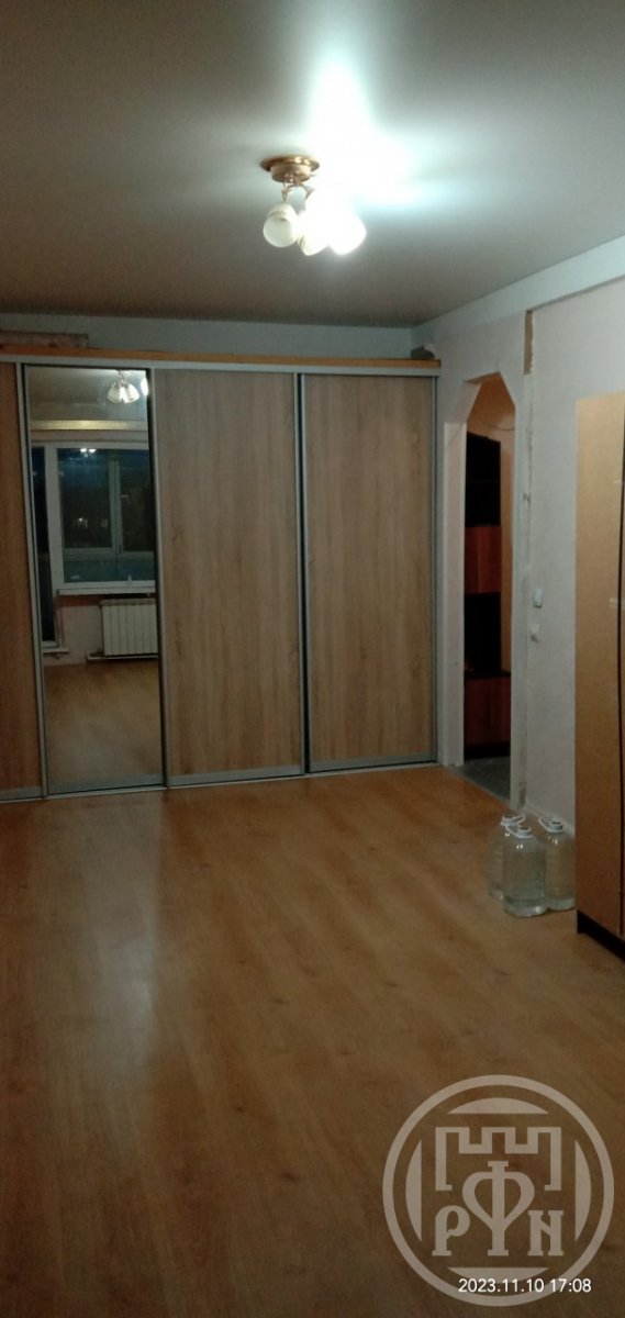 Продажа 1-комн квартиры на вторичном рынке Приозерск г., Калинина ул. ,  д. 23,  к. А