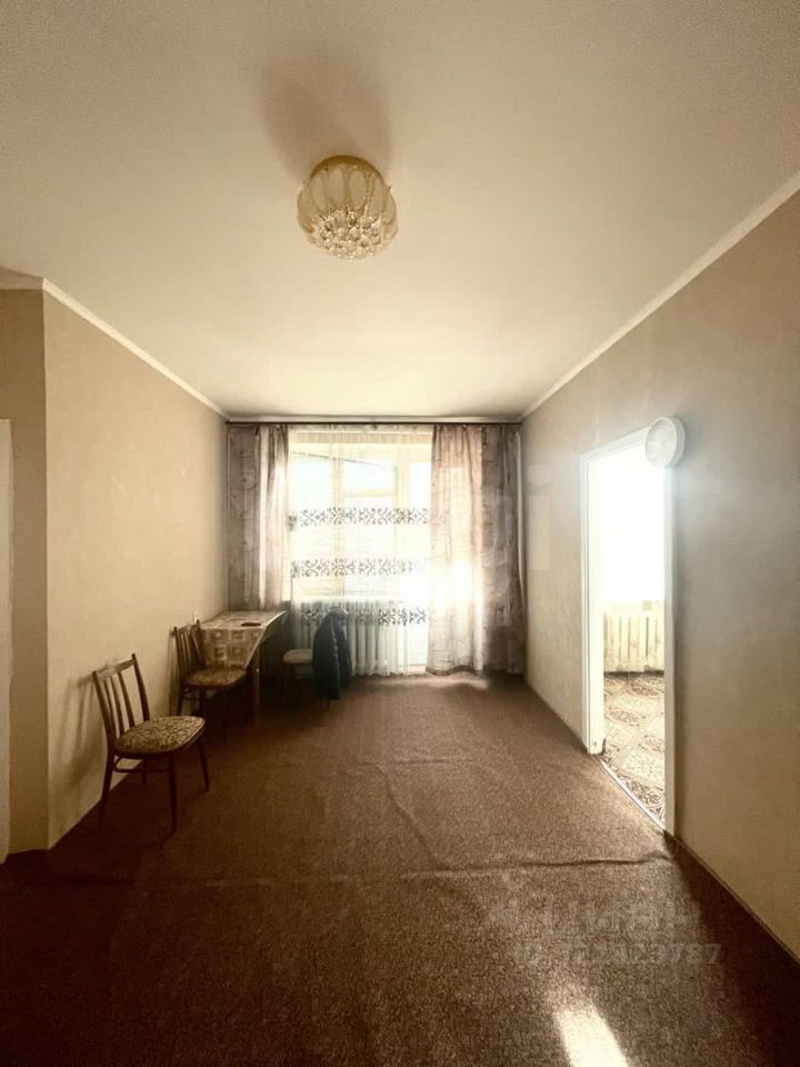 Продажа 2-комн квартиры на вторичном рынке Звездный бульвар, 38К2