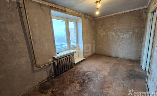 Продажа 3-комн квартиры на вторичном рынке ул Евдокима Огнева,  д. 10,  к. 2