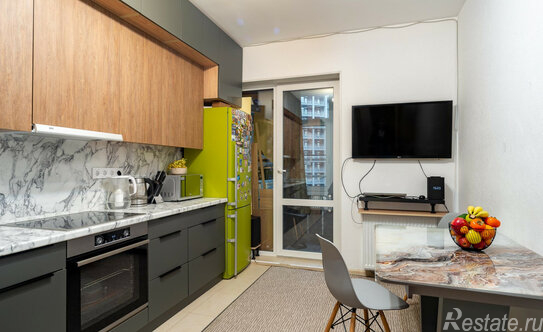 Продажа 1-комн квартиры на вторичном рынке Плесецкая ул,  д. 2,  к. 1