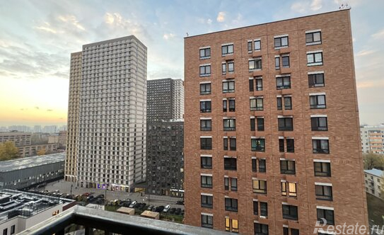 Продажа 4-комн квартиры на вторичном рынке ул Михайлова,  д. 30А,  к. 6