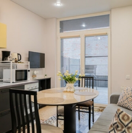 Продажа 1-комн квартиры на вторичном рынке Дальневосточный пр-кт,  д. 23,  к. 1