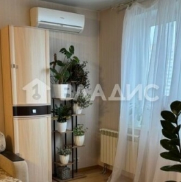 Продажа 3-комн квартиры на вторичном рынке Красногорск г, Красногорский б-р,  д. 17