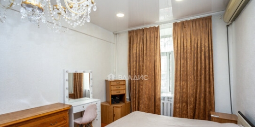 3-комн квартира Хвостов 2-й пер,  д. 12