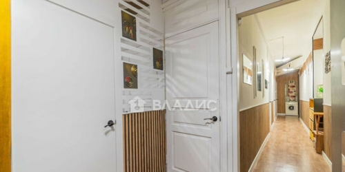 4-комн квартира Советская 8-я ул,  д. 47