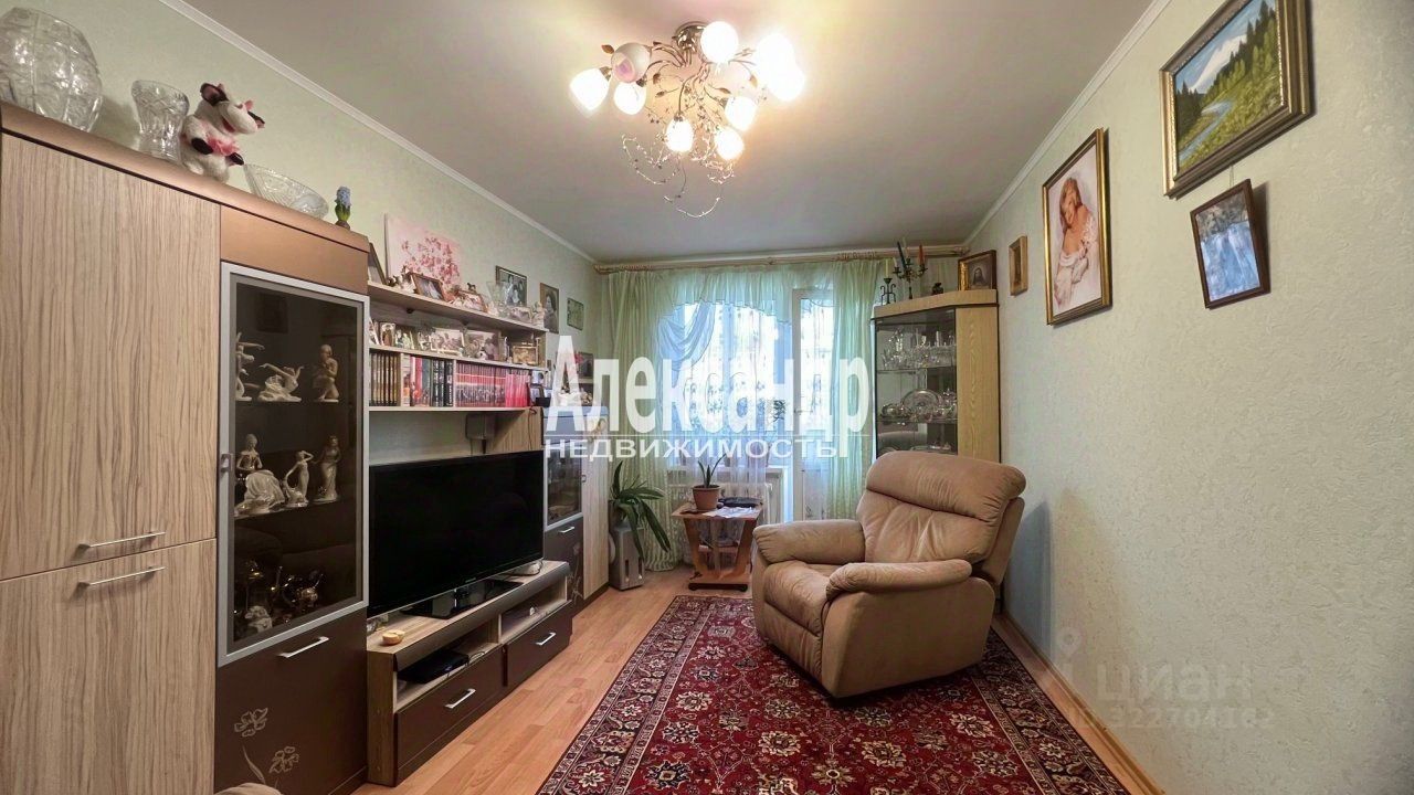 Продажа 2-комн квартиры на вторичном рынке Выборг, улица Имени А.К. Харитонова, 84