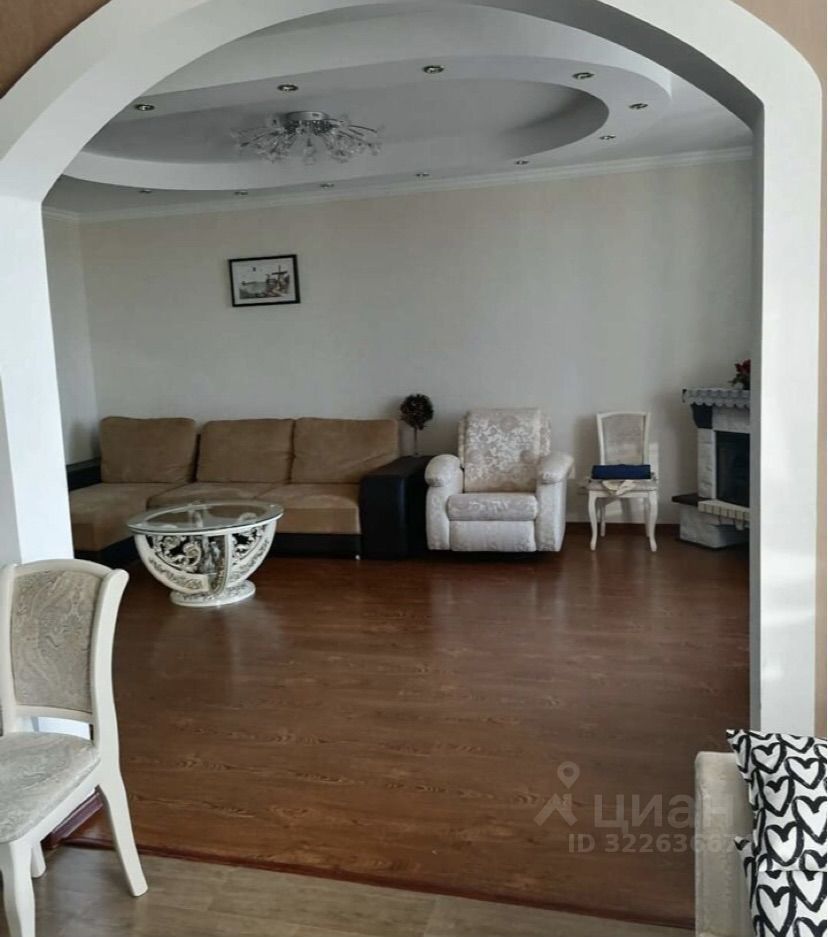Продажа 2-комн квартиры на вторичном рынке Реутов, улица Октября, 38