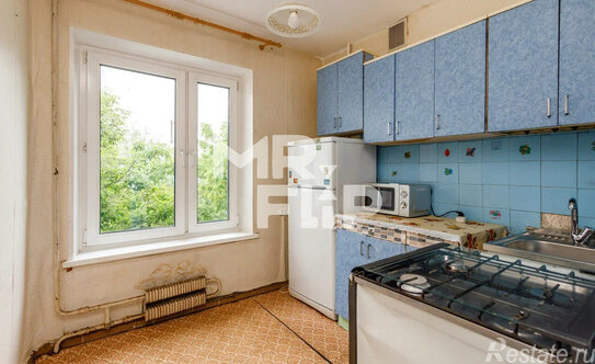 Продажа 1-комн квартиры на вторичном рынке Красноярская улица,  д. 9