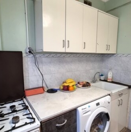 Продажа 3-комн квартиры на вторичном рынке улица Красный Казанец,  д. 19 к2