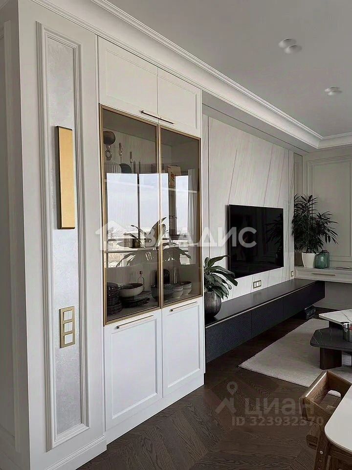 Продажа 3-комн квартиры на вторичном рынке Московский проспект, 183-185Ак8Б