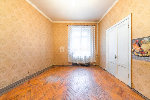 Продажа 3-комн квартиры на вторичном рынке Малая Посадская улица,  д. 8