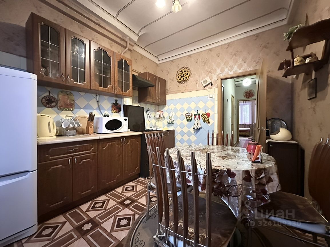 Аренда 2-комн квартиры на вторичном рынке Центральный мкр, улица Победы,  д. 11