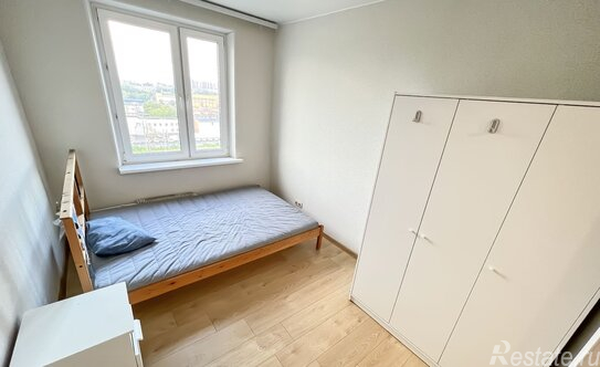 Аренда 3-комн квартиры на вторичном рынке проезд Черепановых,  д. 74