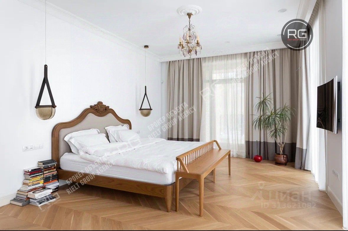 Продажа 2-комн квартиры на вторичном рынке Кирочная улица, 70