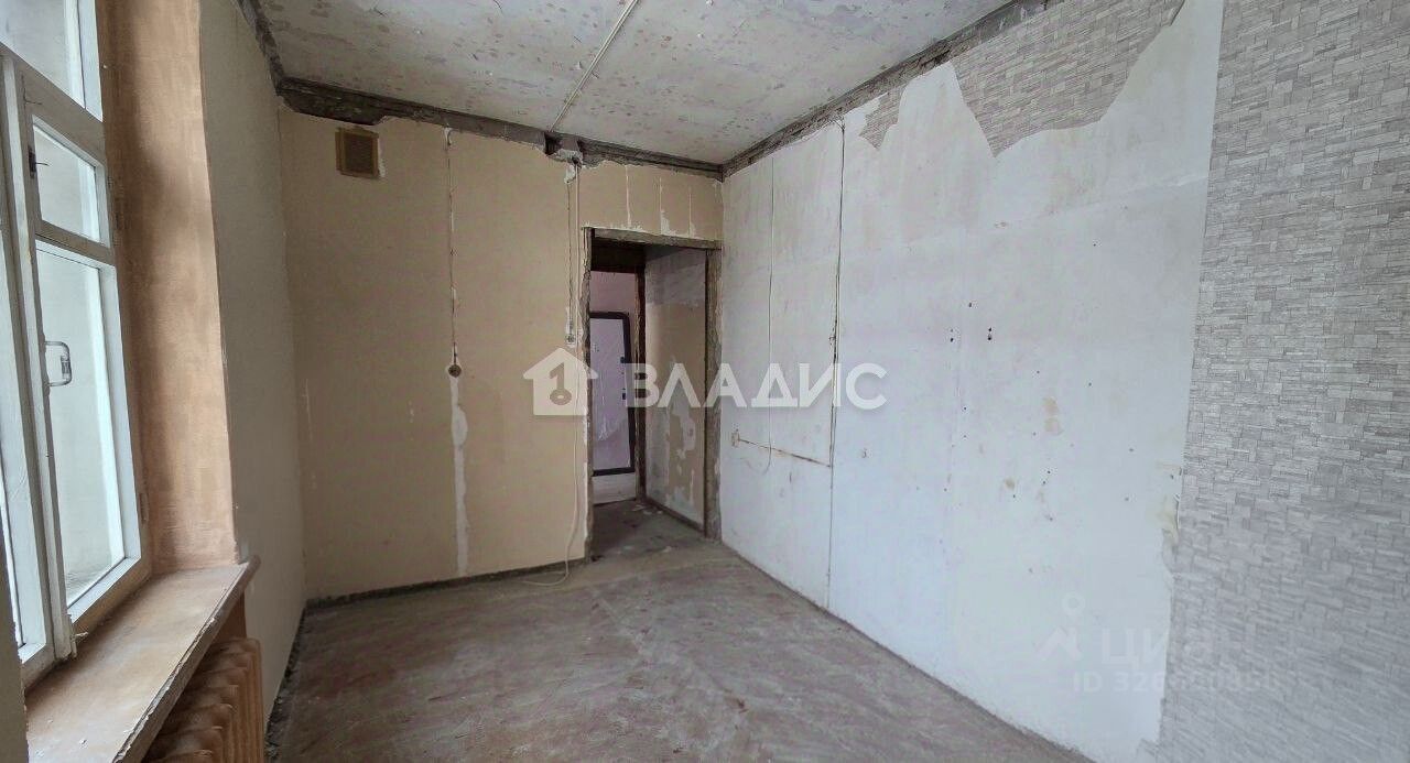 Продажа комнаты улица Полярников, 13