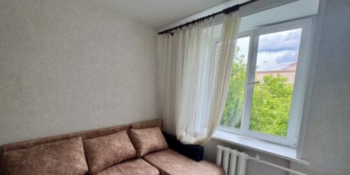2-комн квартира улица Константинова,  д. 9