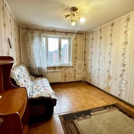 Продажа 2-комн квартиры на вторичном рынке Клин, улица Чайковского,  д. 66 к1