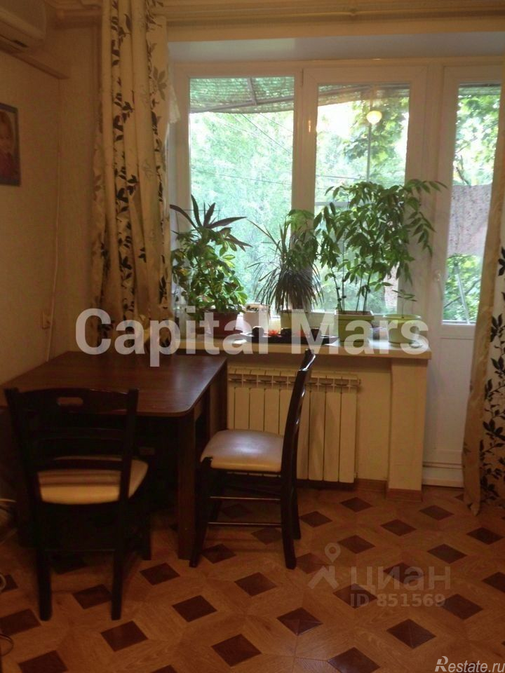 Аренда 2-комн квартиры на вторичном рынке Боровский проезд,  д. 14