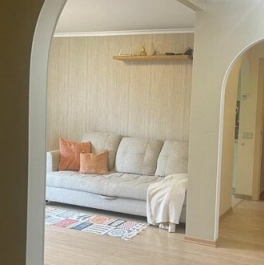 Продажа 4-комн квартиры на вторичном рынке Светлановский пр-кт,  д. 47