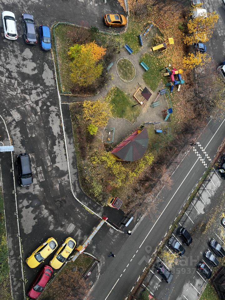 Продажа 4-комн квартиры на вторичном рынке Городок Б мкр, Люберцы, улица 3-е Почтовое Отделение, 61к1