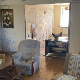 Продажа 3-комн квартиры на вторичном рынке Пулковская улица,  д. 1/60