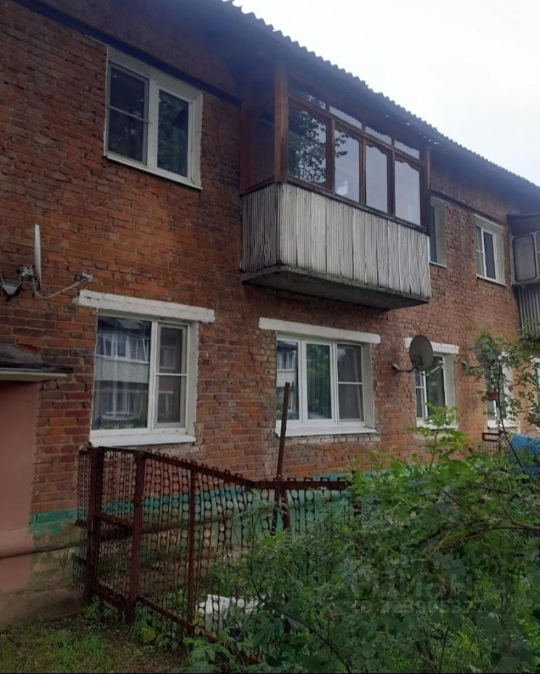 Аренда 2-комн квартиры на вторичном рынке Белоозерский пгт, улица 50 лет Октября, 7