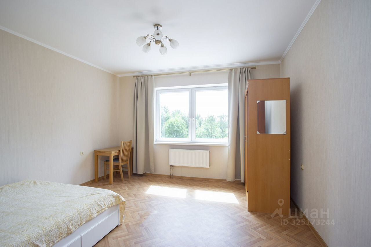 Продажа 3-комн квартиры на вторичном рынке проспект Науки, 17к6