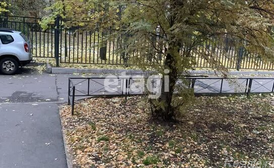 Продажа 1-комн квартиры на вторичном рынке Варшавская ул,  д. 35