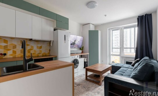 Продажа 1-комн квартиры на вторичном рынке Верхне-Каменская улица,  д. 9 к1